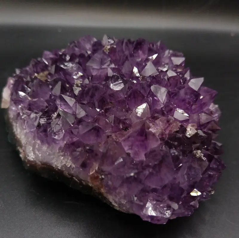 Amethyst Stufe in schöner Farbe 