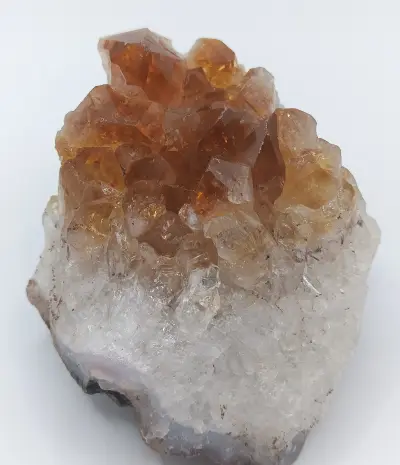 Citrin Stufe in sehr schöner goldenen Farbe