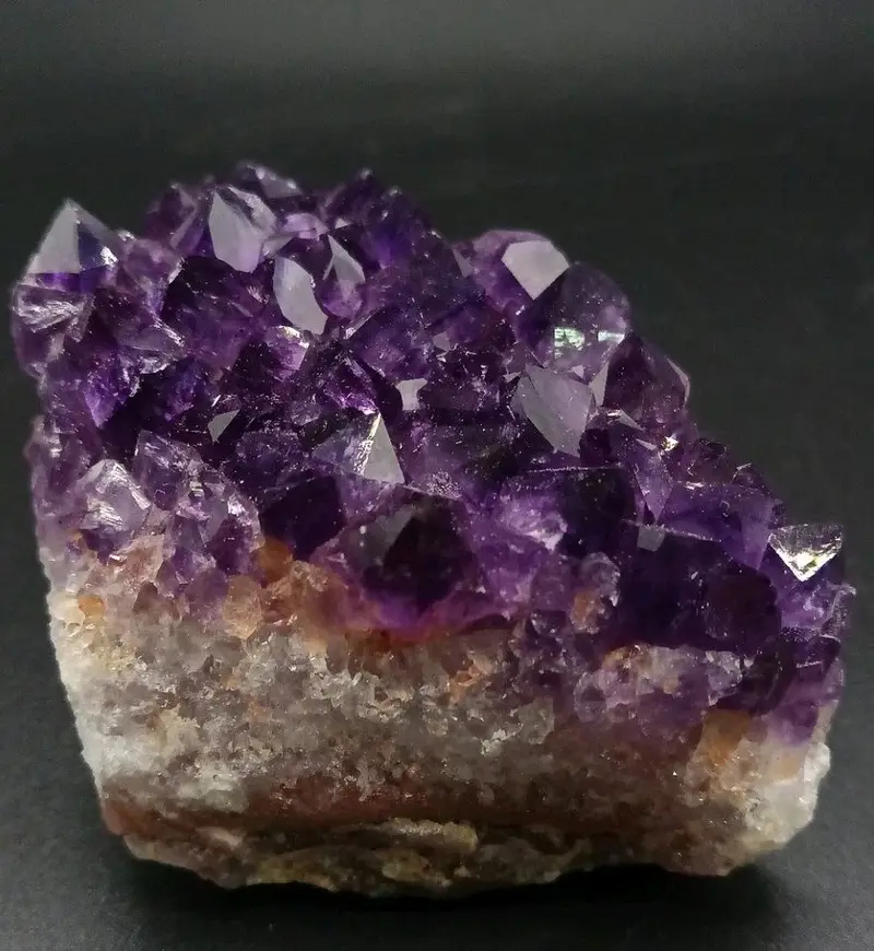 Amethyst Stufe in einzigartiger Qualität
