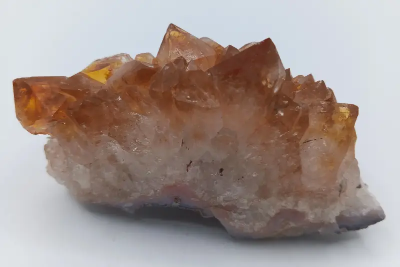 Citrin Stufe in schöner Farbe
