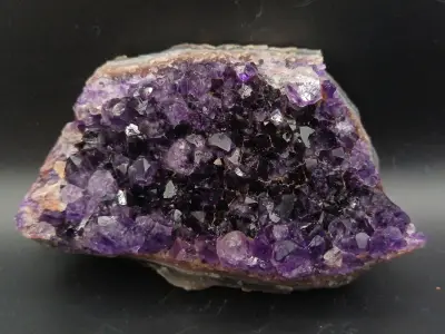 Amethyst Stufe in bester Farbe