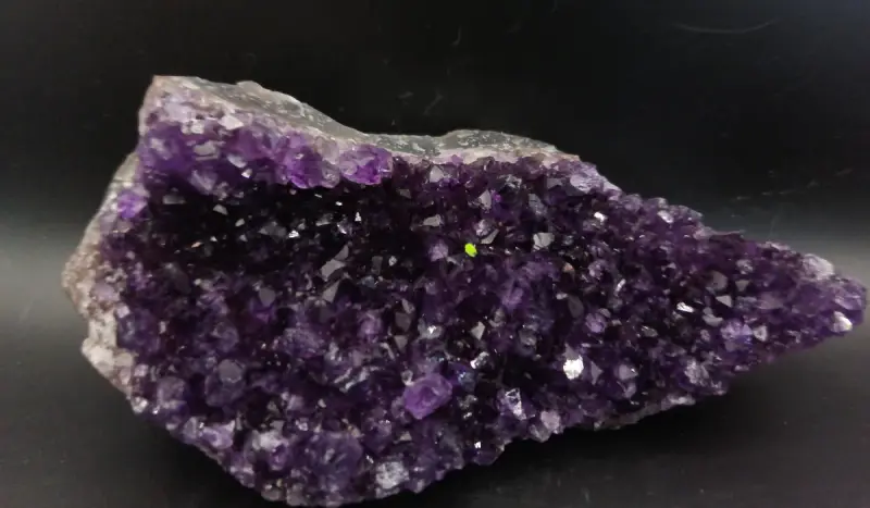 Amethyst Stufe in einzigartiger Qualität