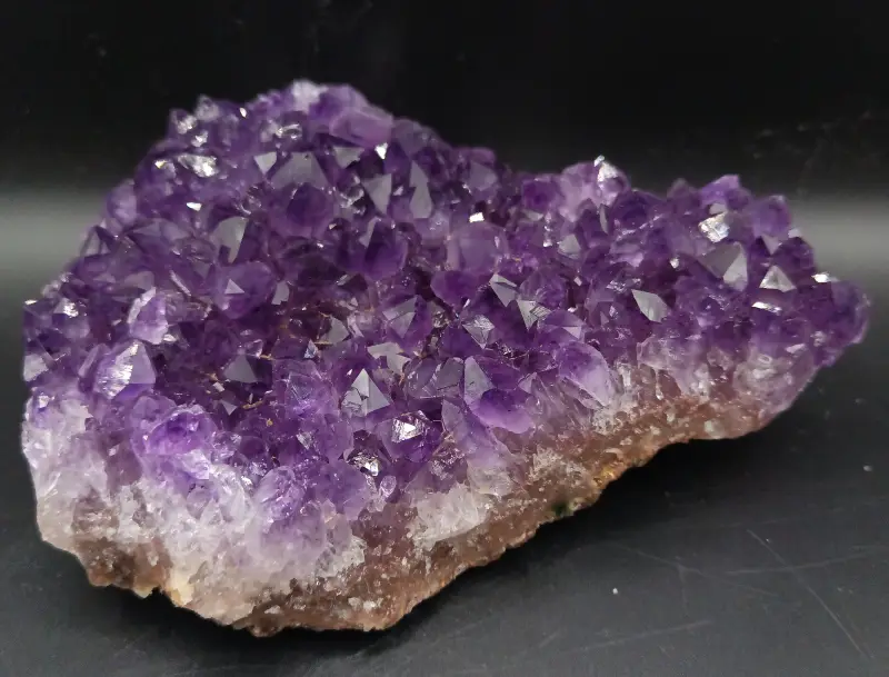 Amethyst Stufe in schöner Farbe