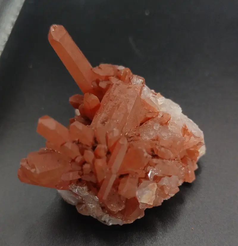 Bergkristallstufen Tangerine (Mandarinen Quarz)