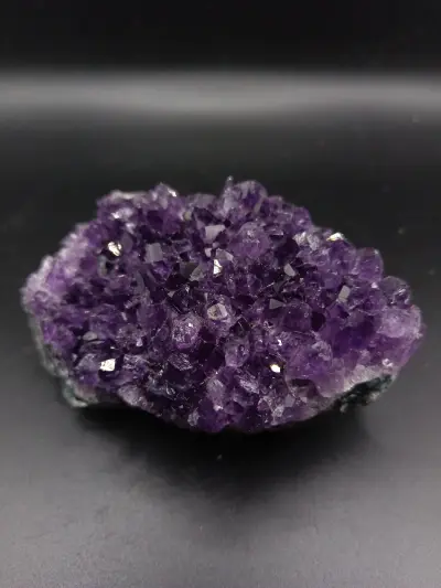 Amethyst Stufe in sehr schöner Farbe