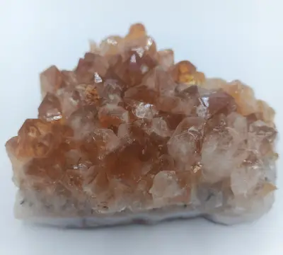 Citrin Stufe in sehr schöner Farbe 