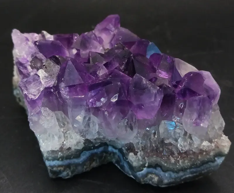 Amethyst Stufe mit Achat Ring