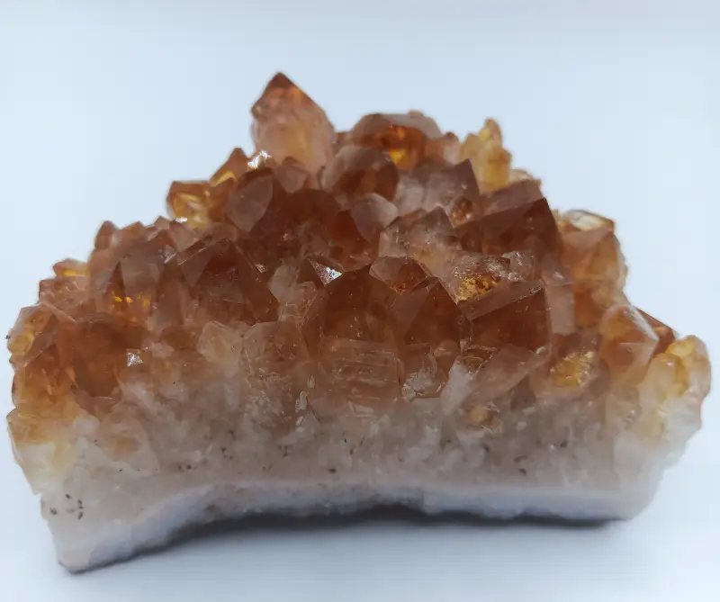 Citrin Stufe in sehr schöner Farbe