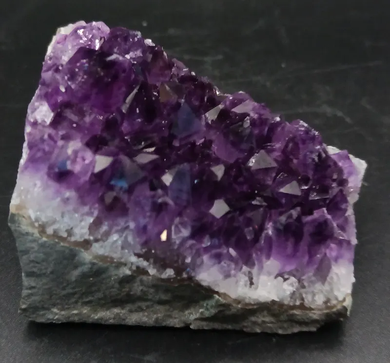 Amethyst Stufe in bester Qualität