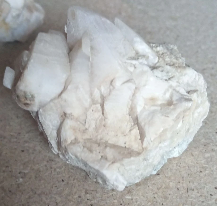 Alpine Mineralien: Kristallschätze aus den Klüften der Berge